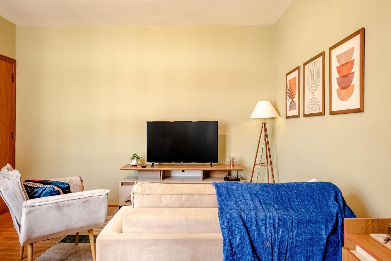Charmoso Apartamento No Centrinho De Capivari * Campos do Jordão