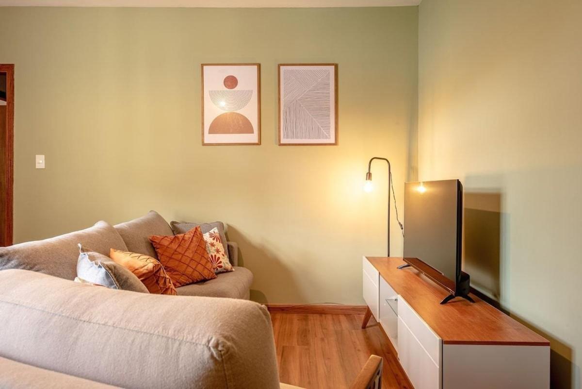 Apartamento Charmoso Apartamento No Centrinho De Capivari