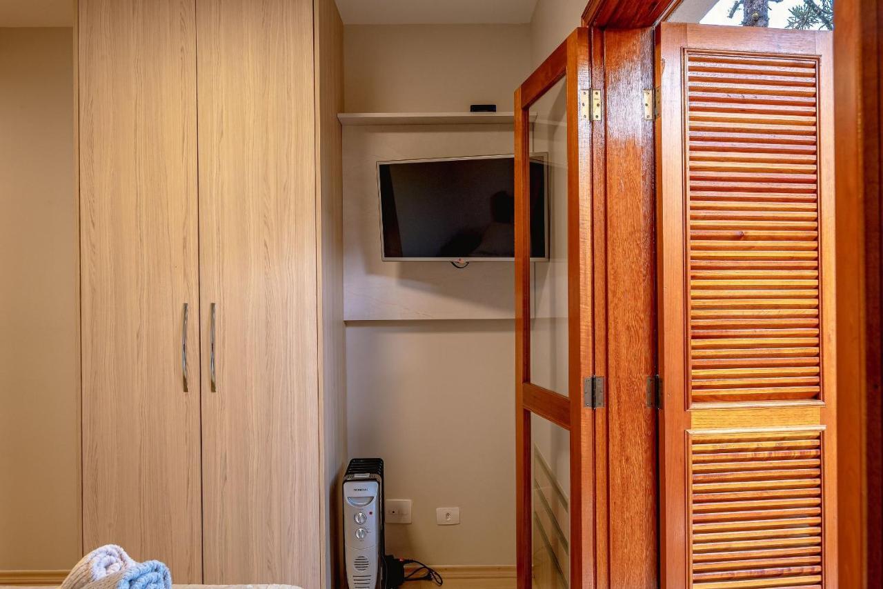 Charmoso Apartamento No Centrinho De Capivari * Campos do Jordão