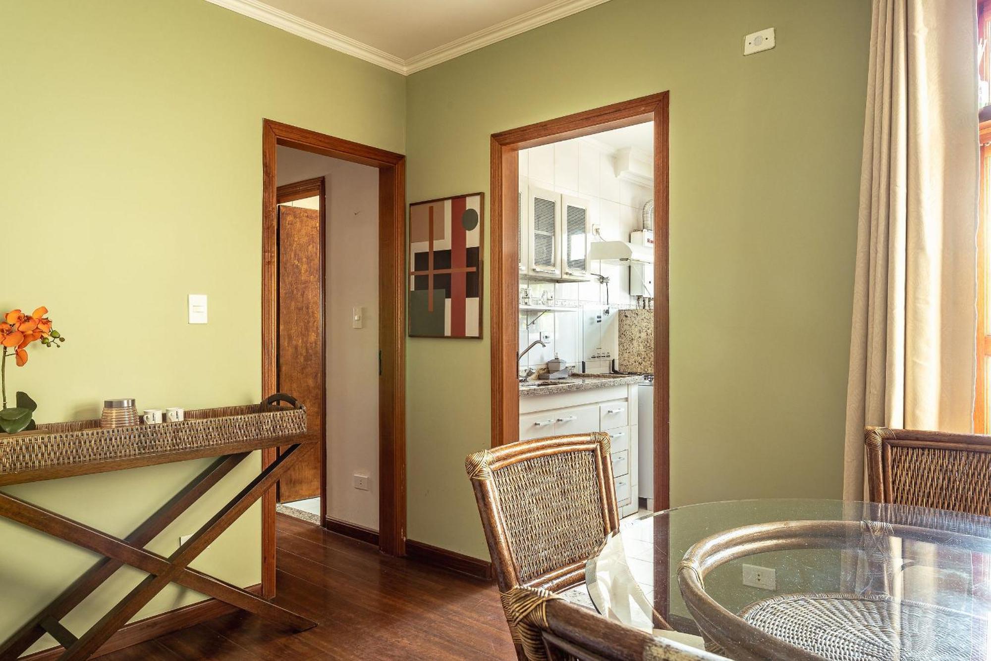 Charmoso Apartamento No Centrinho De Capivari *